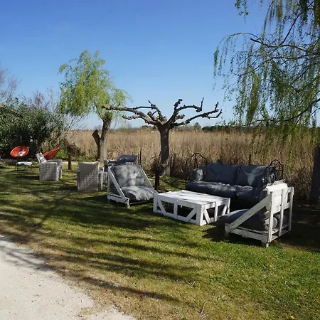 Mas Lou Caloun - D'hote Face A La Piscine En Camargue - Les Maries De La Bed & Breakfast Saintes-Maries-de-la-Mer