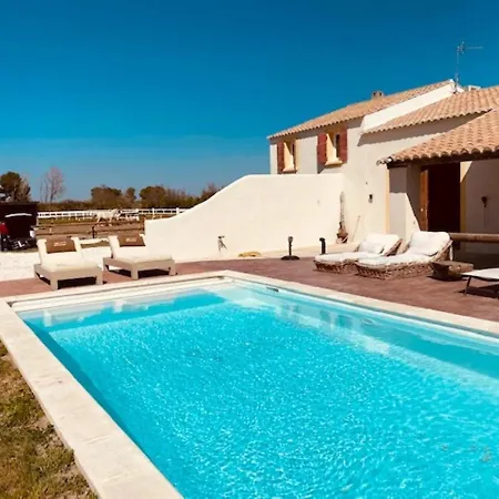 Mas Lou Caloun - D'hote Face A La Piscine En Camargue - Les Maries De La Bed & Breakfast Saintes-Maries-de-la-Mer