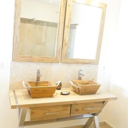 Bed & Breakfast Mas Lou Caloun - D'hote Face A La Piscine En Camargue - Les Maries De La Saintes-Maries-de-la-Mer